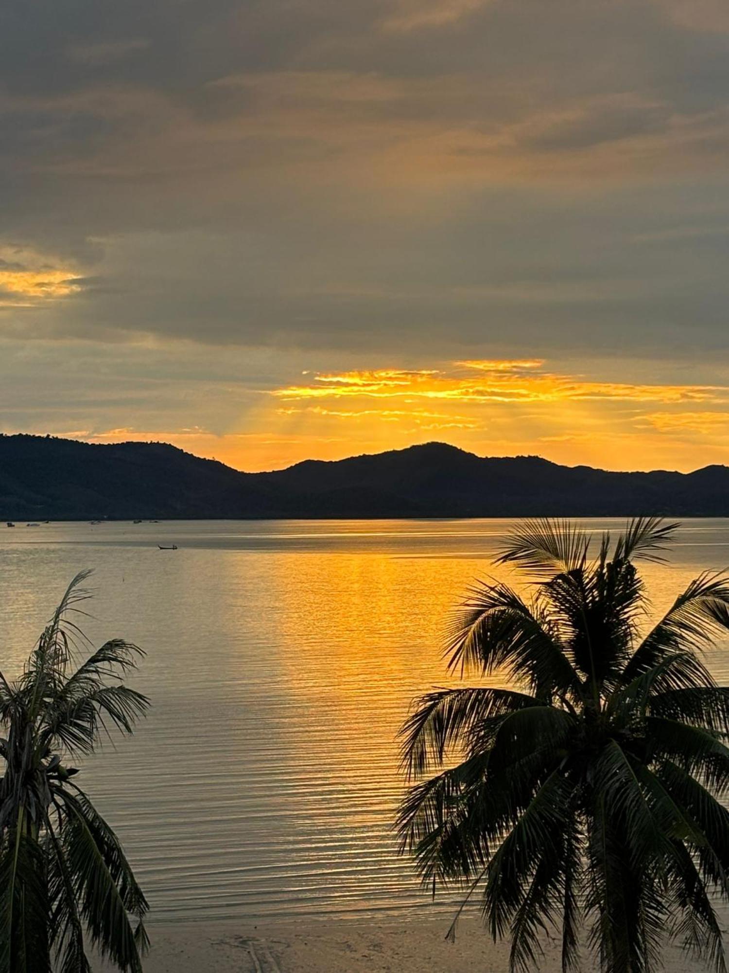 Vila Chun Chom - Baan Lom Suay Ko Yao Noi Exteriér fotografie